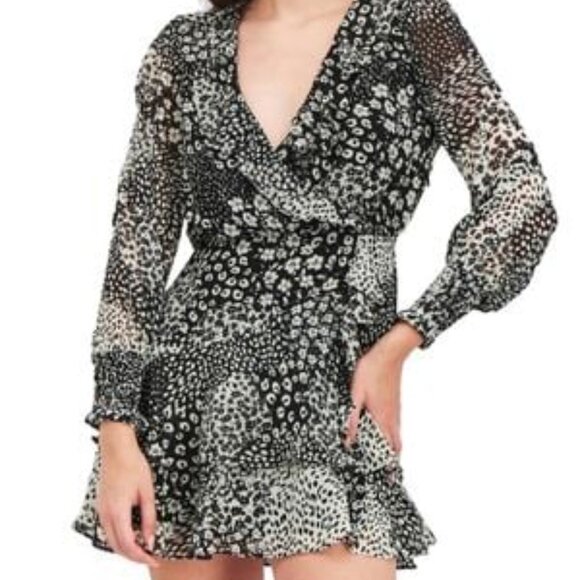 BB Dakota by Steve Madden Tiger Queen Tiered Minidress SZ XS NWT - Picture 1 of 13